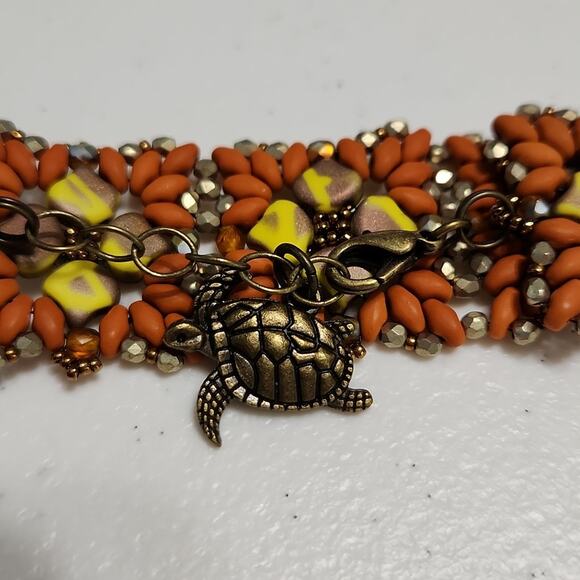 Bracelet Beaded Flowers Turtle Charm Lobster Claw Clasp Beach Vacation Boho - Picture 3 of 6